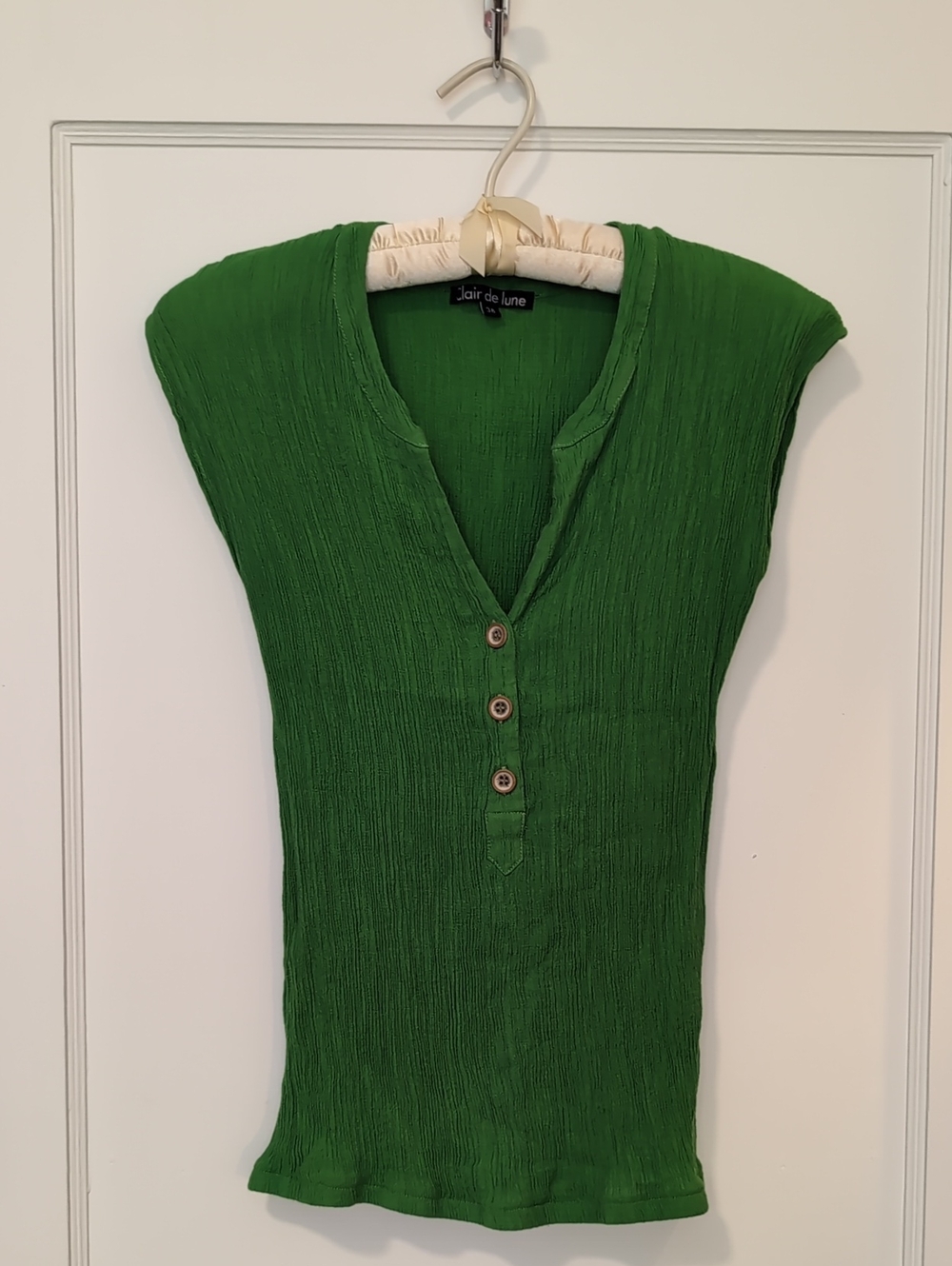 Clair De Lune Green Muscle Tee Henley